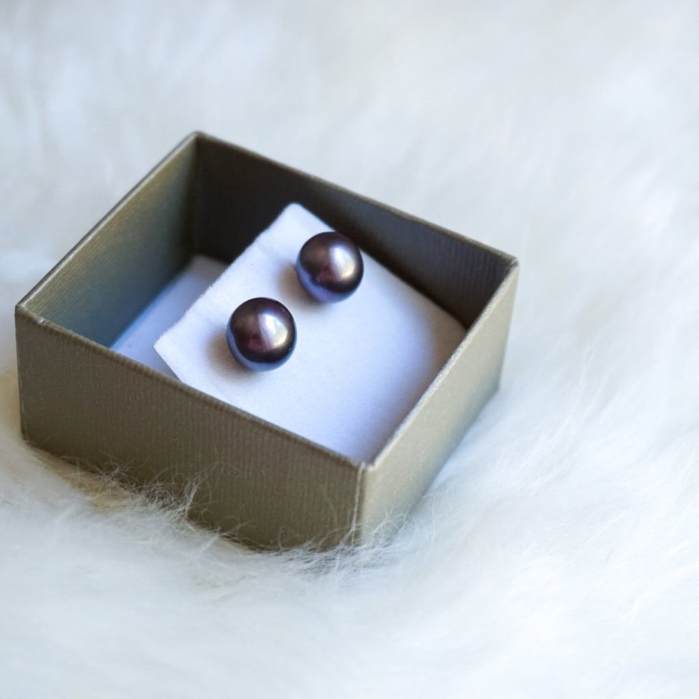 Freshwater Pearl Stud Earrings